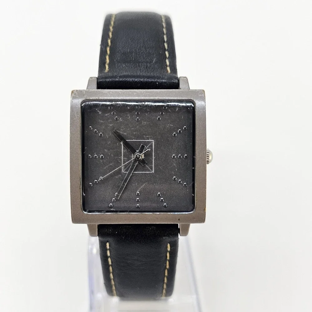 Women's Analog Watch 30MM Black Dial Black Leather Bands NEW Battery